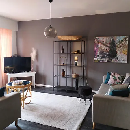 Iso Koskien Ja Palveluiden Aeaerellae Apartamento