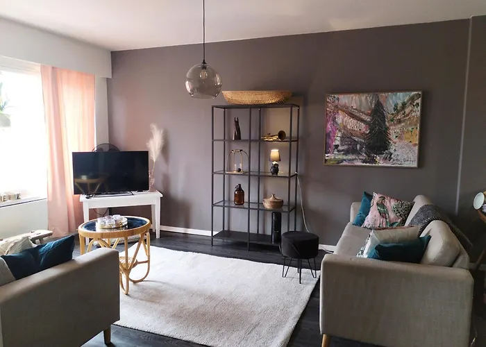 Iso Koskien Ja Palveluiden Aeaerellae Appartement