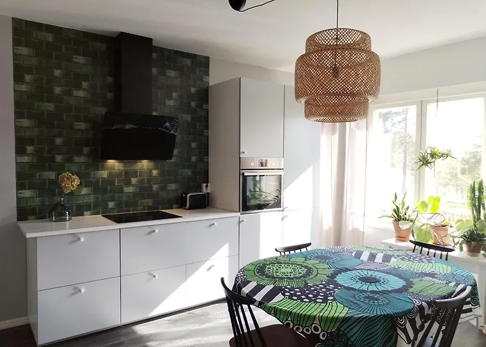 Iso Koskien Ja Palveluiden Aeaerellae Appartement *